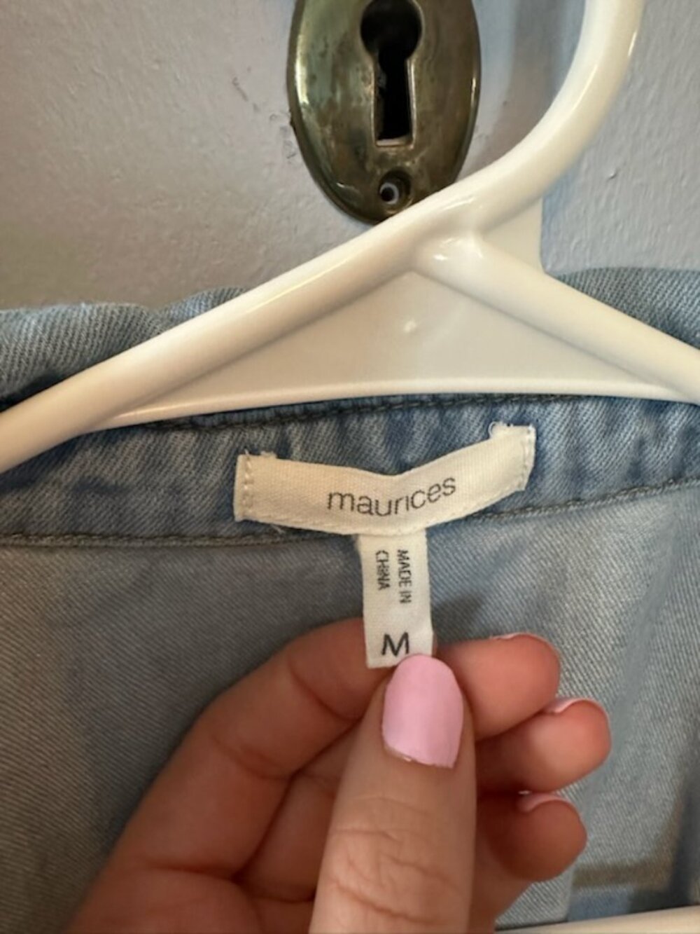 Jean Jacket - Picture 2 of 7